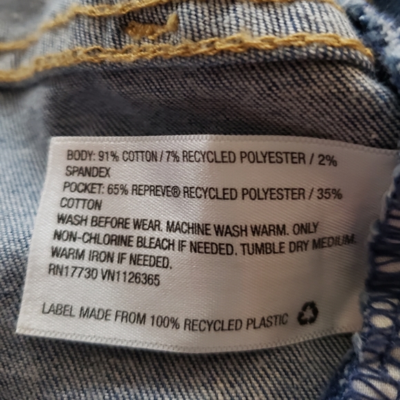 Universal Thread Denim Midi Shorts Cuffed 4" Inseam High Rise Size 24W NWT - Picture 10 of 12